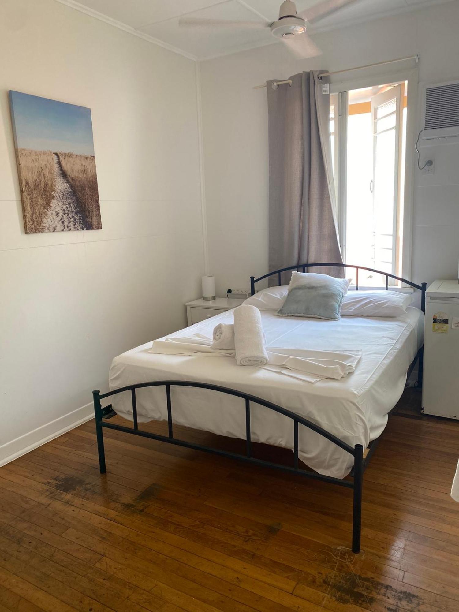 Civic Guesthouse Таунсвилл Экстерьер фото